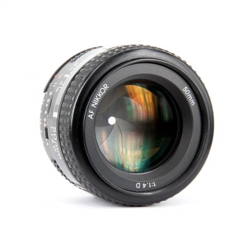 Nikkor AF 50mm/1.4 D (Nikon AF)